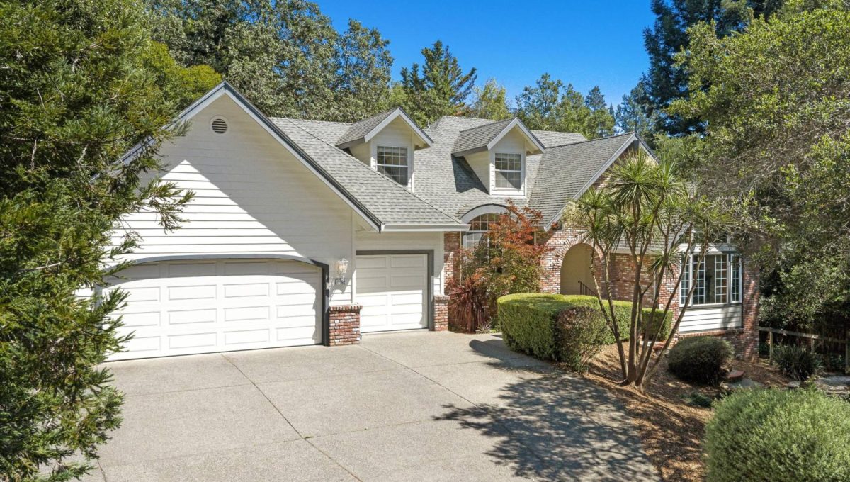 002-3302-jeremy-court.89832.asl.001.web