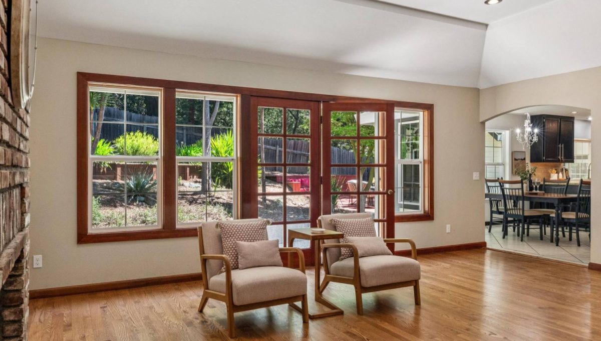 118-3302-jeremy-court.89832.p4k.049.web