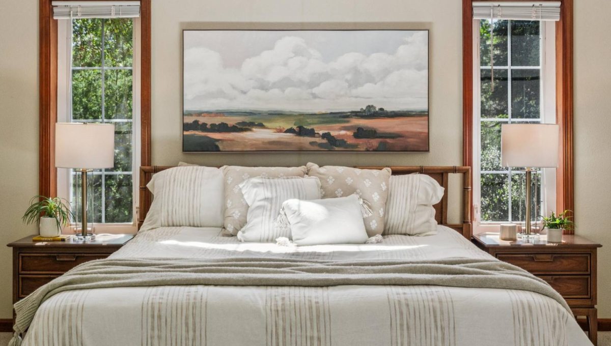 164-3302-jeremy-court.89832.p4k.072.web