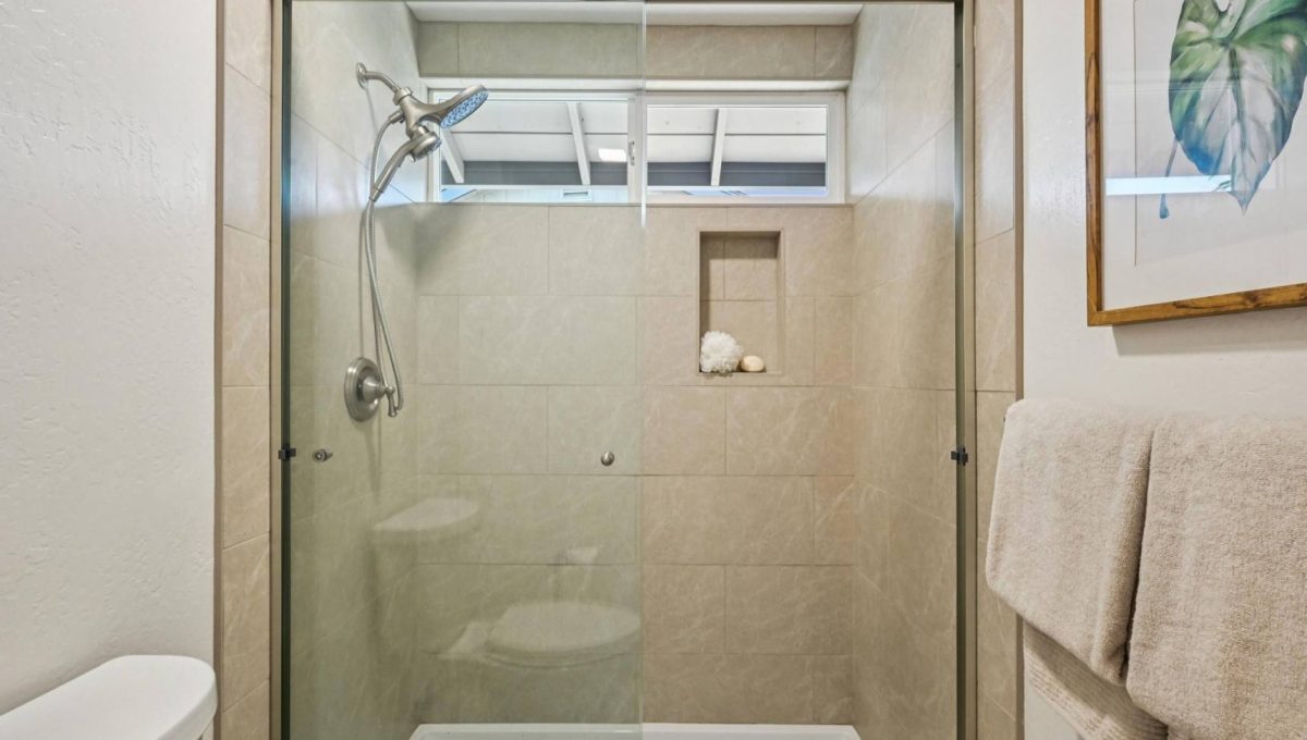 154-7211-oakmont-drive.90668.p2k.055.web