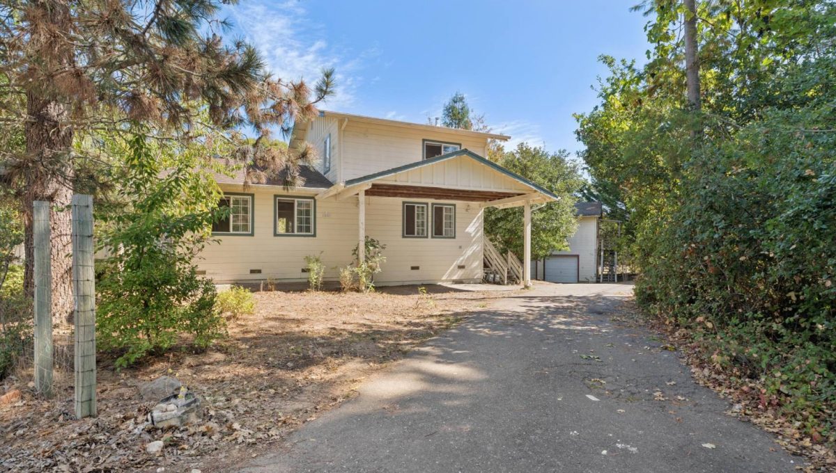001-1221-beattie-lane.94432.p3k.001