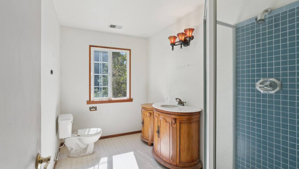 028-1221-beattie-lane.94432.p3k.028