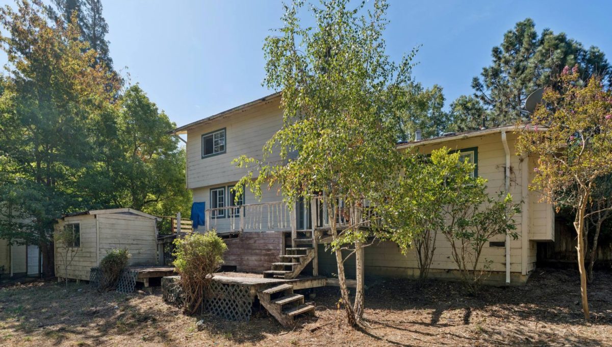 030-1221-beattie-lane.94432.p3k.030