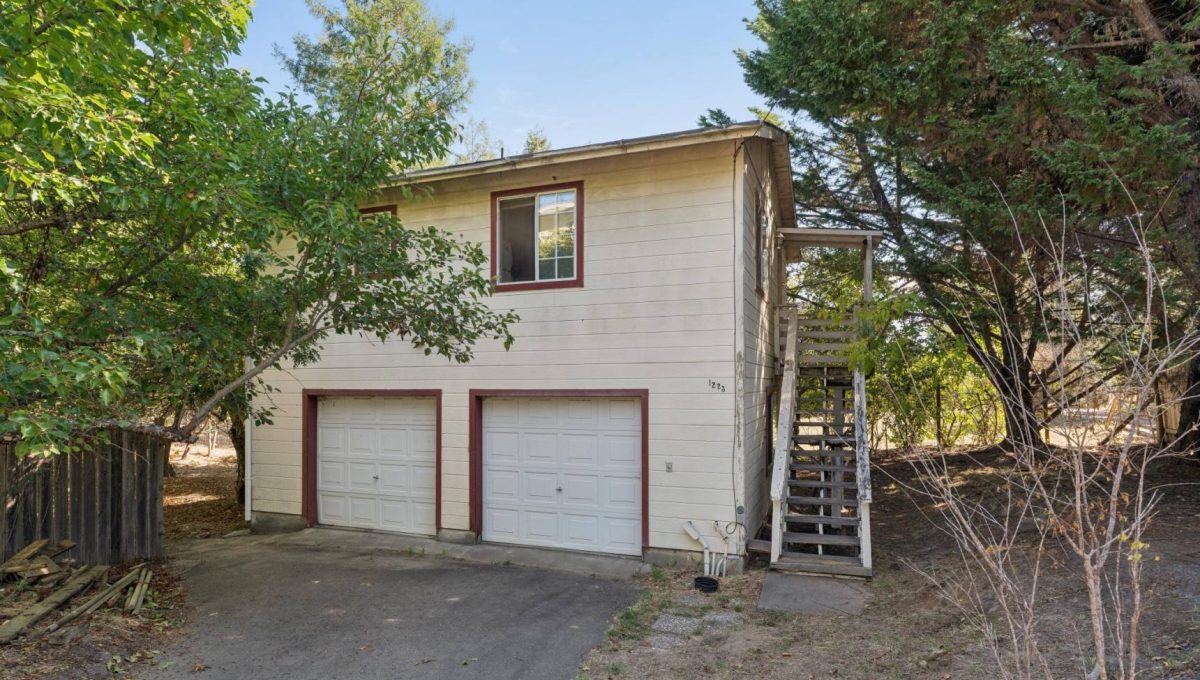 034-1221-beattie-lane.94432.p3k.034