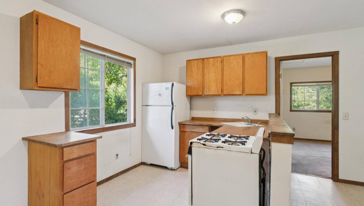037-1221-beattie-lane.94432.p3k.037